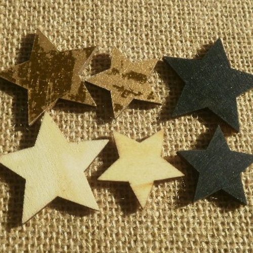 Lot de 12 étoiles en bois , coloris brut , noir et doré , taille 4 et 2,8 cm