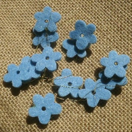 Guirlande de fleurs en feutrine et métal , coloris bleu ,  taille 1 mètre