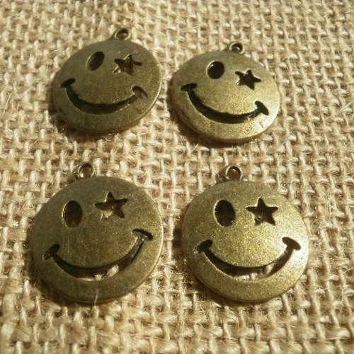 Lot de 4 breloques "smiley" en métal bronze , taille 19 mm