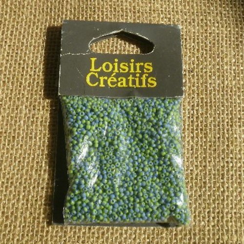 Sachet de 30 grammes de mini perles de rocailles  , taille 2 mm  , coloris rayé bleu et vert