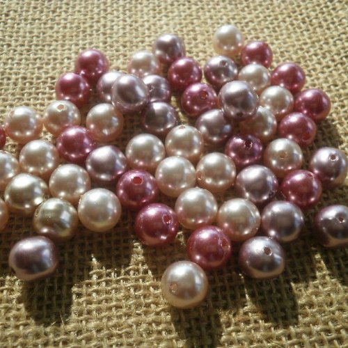 Lot de 54 perles rondes en plastique  , tons rosés et mauve , diamètre 12 mm