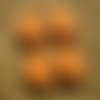 Lot de 4 boutons lapins en bois , coloris orange , taille 1,8 x 2 cm