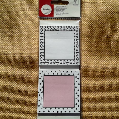 Sachet de 2 blocs notes carrés , coloris blanc , noir et rose , tailles 7,6 cm