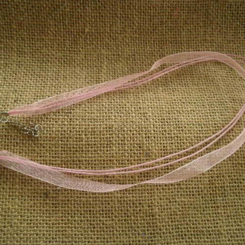Support pour collier en coton ciré et organza , coloris rose , taille 44 cm 