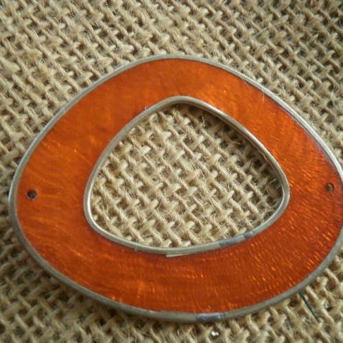 Connecteur perle  pour bijoux en métal argenté et orange nacré , taille 5,5/4,3 cm 