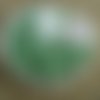 Boite de 15 grammes de perles carrées 3,4 mm , coloris  vert métallisé