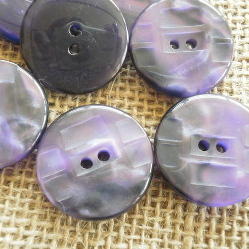 Boutons  ronds à deux trous , coloris violet changeant , diamètre 23 mm 