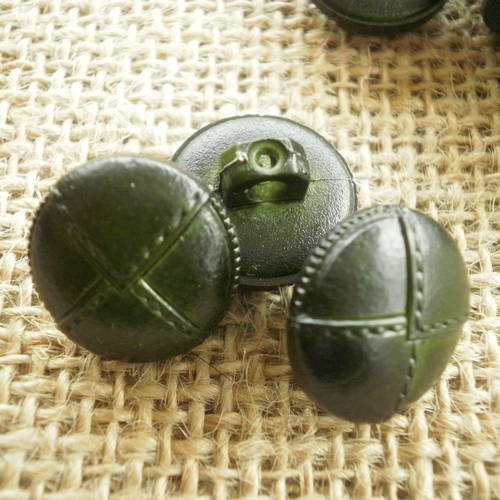 Boutons  ronds en plastique  imitation bouton en cuir , coloris vert , diamètre 17 mm 