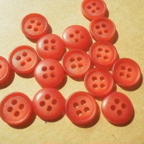 Lot de six petits boutons ronds à quatre trous , coloris rouge , diamètre 12 mm 