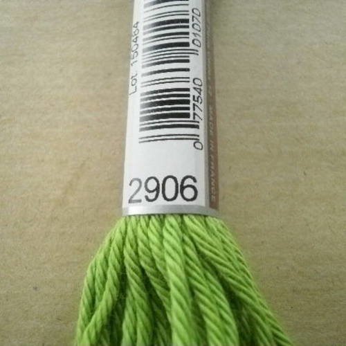 Echevette  de coton à broder  retors dmc , numero 4  , coloris 2906 vert 