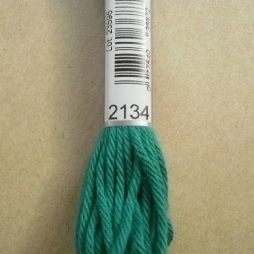 Echevette  de coton à broder  retors dmc , numero 4  , coloris 2134 vert 