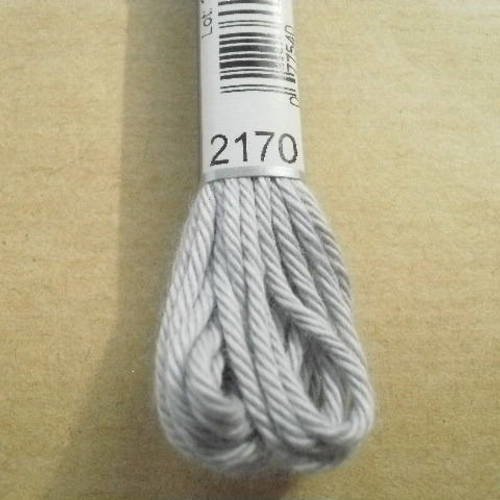 Echevette  de coton à broder  retors dmc , numero 4  , coloris 2170 gris clair 