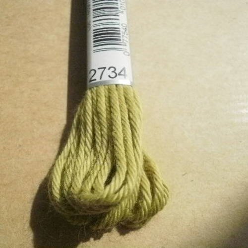 Echevette  de coton à broder  retors dmc , numero 4  , coloris 2734 vert 