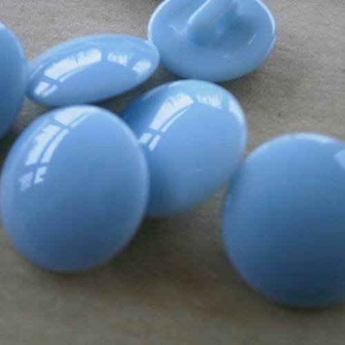 Lot de 2 boutons ronds en  plastique , coloris bleu clair  , diamètre 15 mm