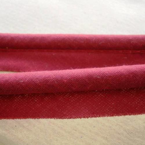 Large ruban  passepoil en  coton , coloris  rouge  foncé