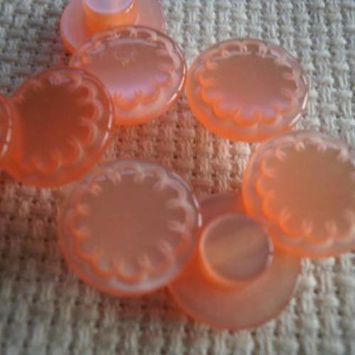 Lot de 4 boutons ronds  en  plastique , de  couleur  saumon , diamètre 12 mm 