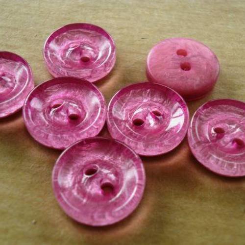 Lot de 8 petits boutons à deux trous ronds en plastique , coloris rose , diamètre 14 mm