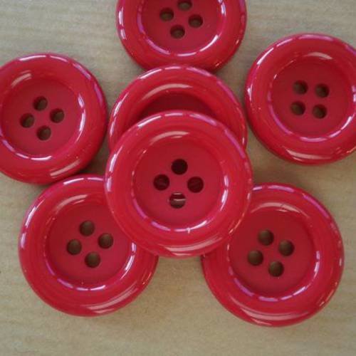 Lot de 2 boutons ronds en plastique , coloris rouge  , diamètre  18 mm 