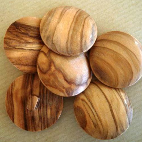 Boutons  ronds en bois ,  coloris bois clair  , diamètre 24 mm