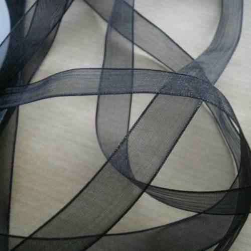 Deux mètres de ruban organza en  polyester  ,  coloris  noir , largeur 11 mm