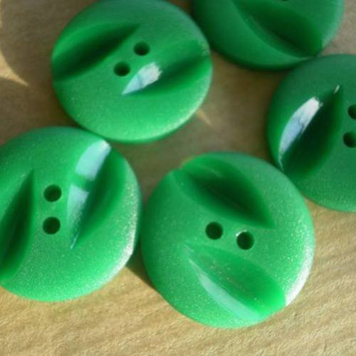 Boutons  ronds en plastique , coloris vert , diamètre 18 mm