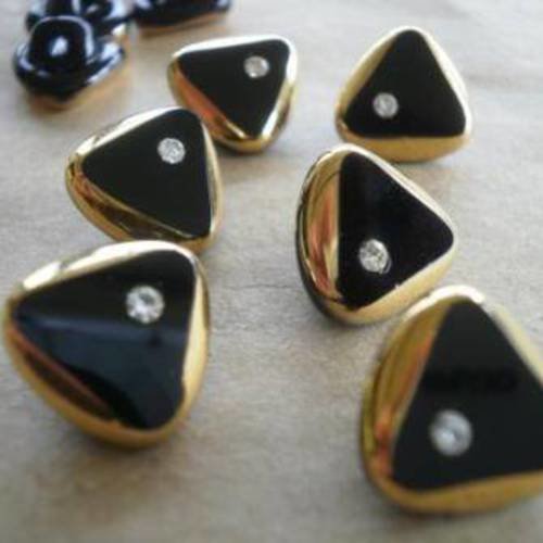 Lot de 3 boutons  triangles en métal doré et noir incrusté d'un strass , taille 10 mm