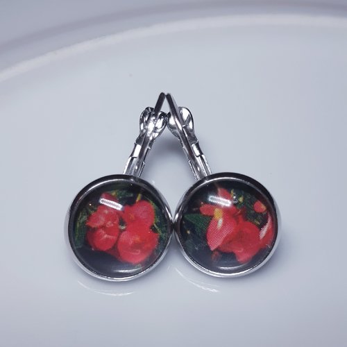 Boucles d'oreilles cabochon de verre à fleur rouge vert et argent - acier inoxydable