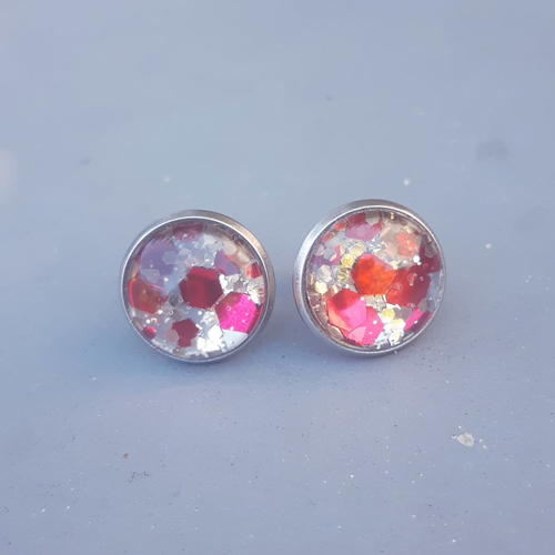 Boucles d'oreilles cabochon de verre en résine à paillettes rouge or et puces argent
