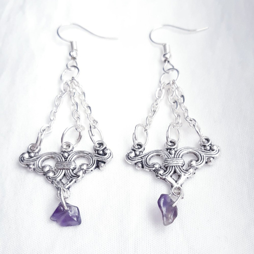 Boucles d'oreilles pierre améthyste violet, breloque créole ajouré, chaine