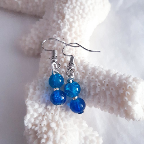 Boucles d'oreilles perles verre bleu turquoise craquelées, argenté