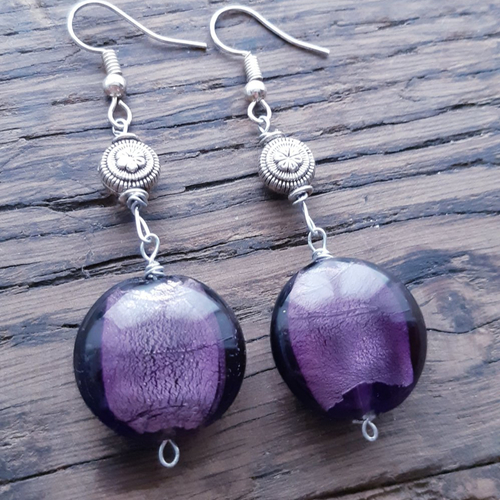 Boucles d'oreilles pierre verre murano violet nacré et trèfle argenté
