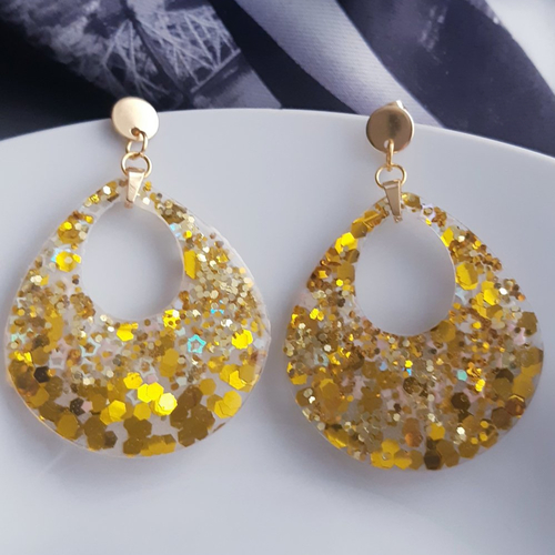 Boucles d'oreilles goutte résine blanche artisanal pailleté doré et puces or - nacré - acier inoxydable