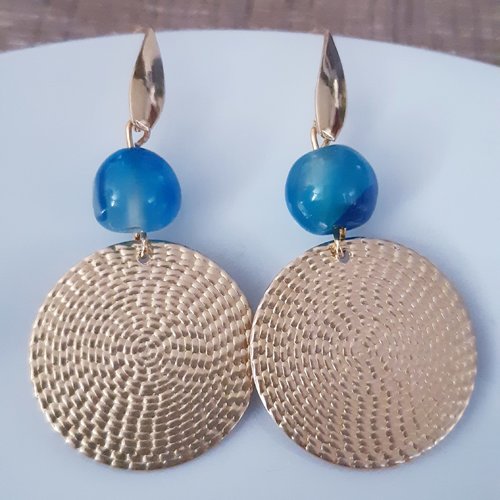 Boucles d'oreilles pierre fine apatite bleu , rond doré martelé et pendant or - acier inoxydable