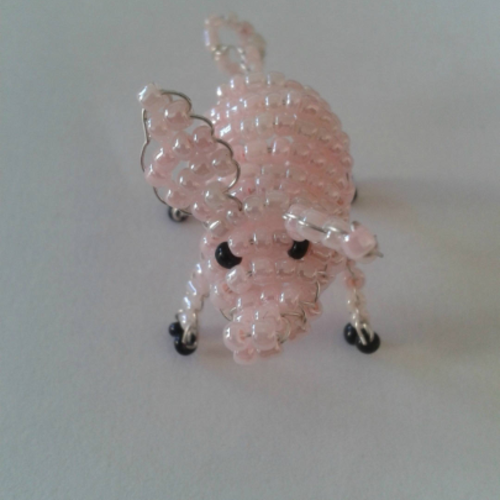 Cochon rose en perles de rocaille - décoration en perles