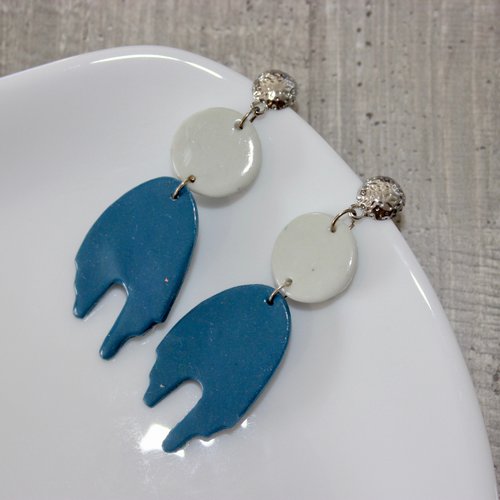 Boucles d'oreilles ferike
