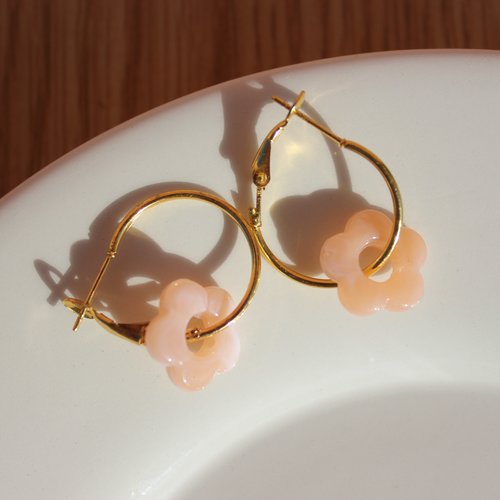 Boucles d'oreilles paquerette peche