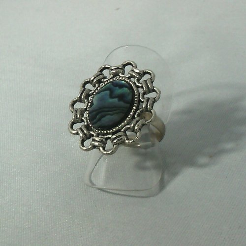 Bague nacre abalone grise ovale 14 mm