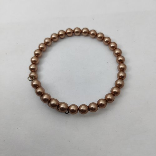 Bracelet jonc réglable orné de perles marrons nacrées