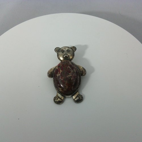 Broche zoomorphe ours