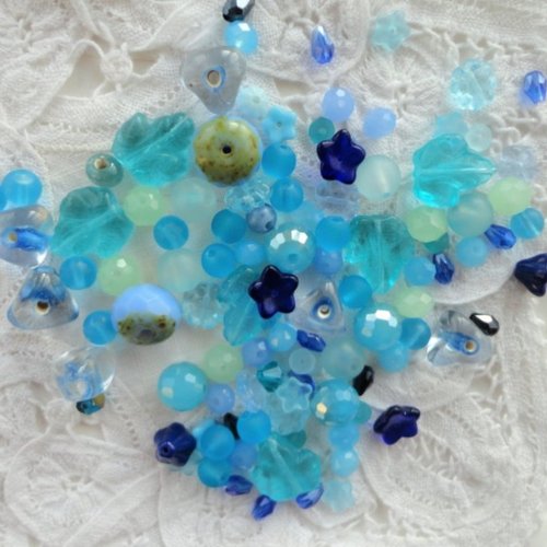 Perle verre tchèque, lot mixte, grand lot, verre, bohème, 50 perles, fleur, ronde, cube, carré, baril