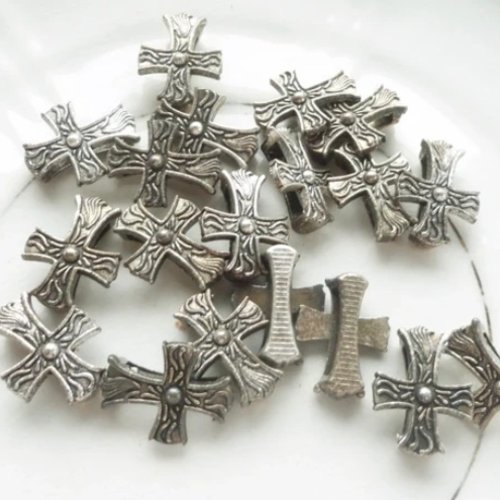 Perle passant argent, perle croix, cuir plat, bracelet,gothique, ethnique; x 19, soldes, destockage