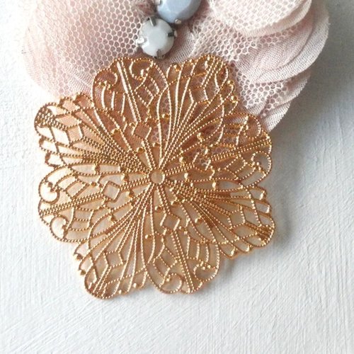 Pendentif grand médaillon or, estampe filigrane fleur, bijoux vontage,