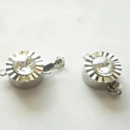 Fermoir bijoux rond argenté, fermoir fleur, boite , fleur, strass, collier, braclet, diy