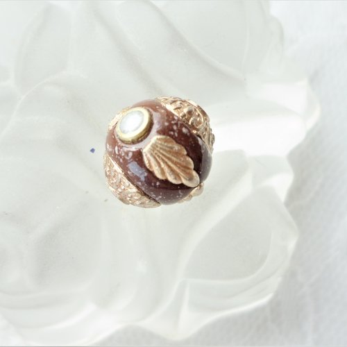 Perle indonésienne or, ancienne perle indonésie, ronde 15 mm, cabochon feuille, artisanales, bijoux, éxotique, création