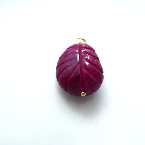 Pendentif rubis naturel fleur, à saisir, plaqué or 18 kc, pendentif,
