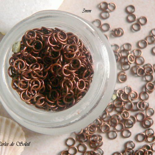 50 anneaux  3mm ouverts  de couleur cuivre en metal 