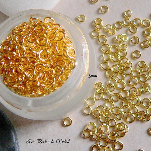 50 anneaux ouverts en metal  de couleur dorée 3mm 