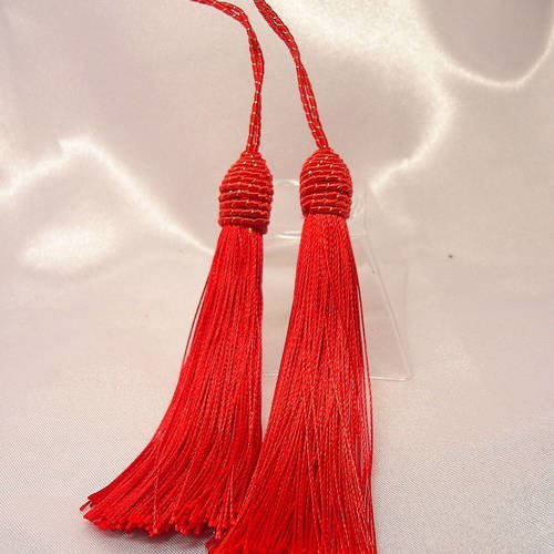 2 grands pompons avec coupelle en corde couleur rouge 12 cm 