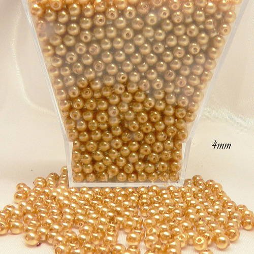 100 perles nacrées  4mm en  verre dorées 