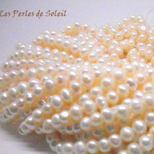 50 veritables perles de culture  d'eau douce nacrées  rondes blanches dim  4,5x5mm 
